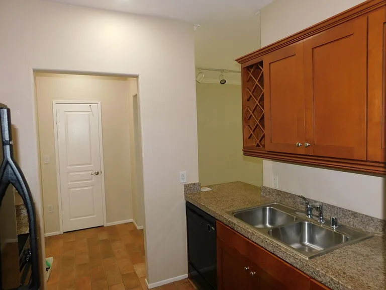 3412 Watermarke Pl — Photo 9