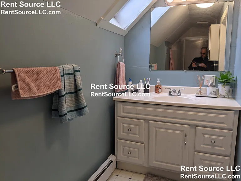 138 W Adams St — Photo 22