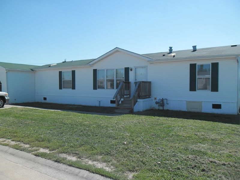 1st image of 144 Mallard Dr
