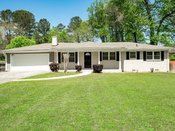 4284 Carlos Ct, Powder Springs, GA 30127