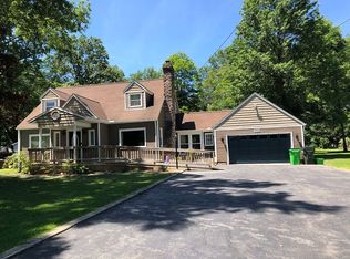 3584 Williamson Rd, Stow, OH 44224