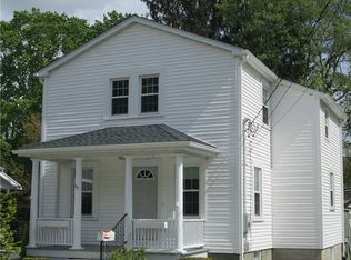 53 Meadow St, Thomaston, CT 06787