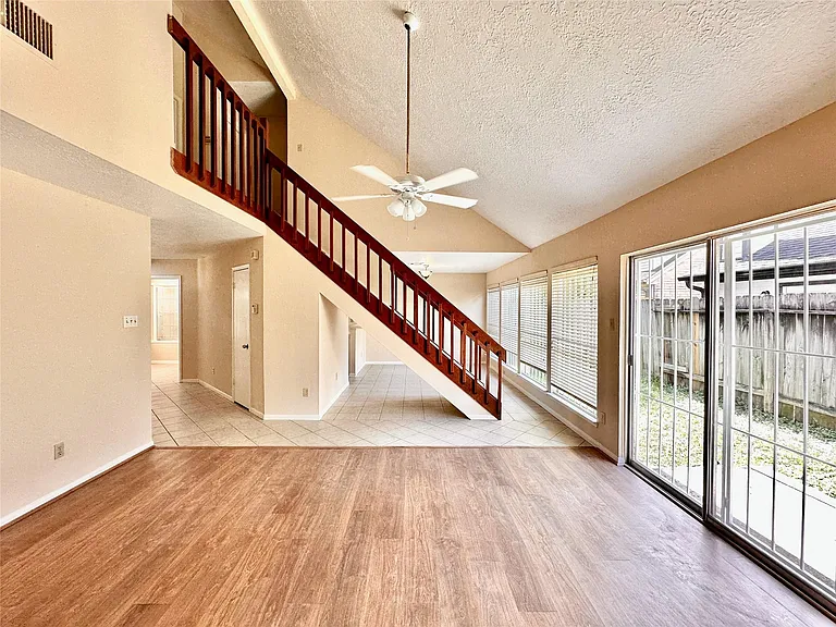 6437 Chatham Island Ln — Photo 5