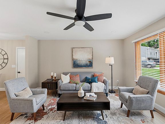 5th image of 3245 Laurel Oak Ct