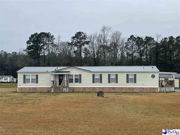 1815 Center Rd, Timmonsville, SC 29161