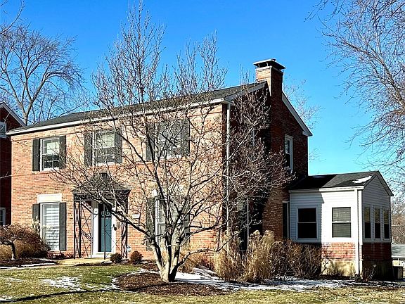 2nd image of 8007 Stanford Ave