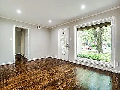 5th image of 2605 Crest Ridge Dr