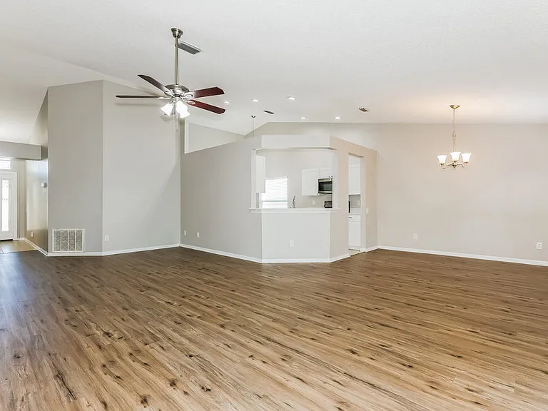 10608 Walker Vista Dr — Photo 3