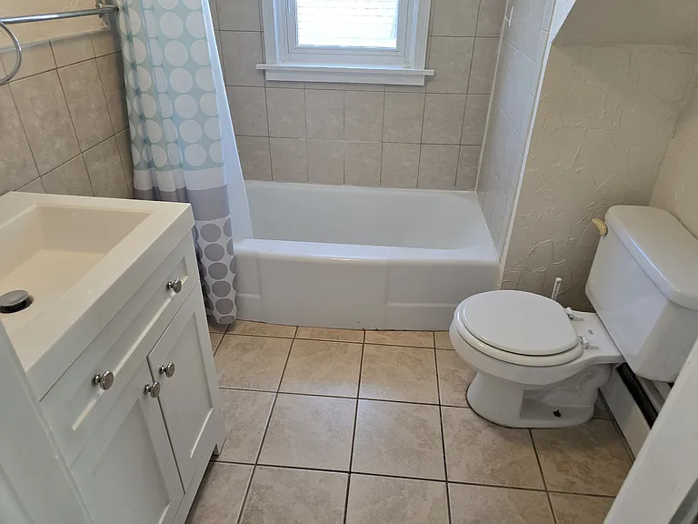 349 Hollis St #4 — Photo 9