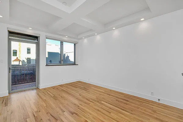 Rented by Nolita Group | media 20