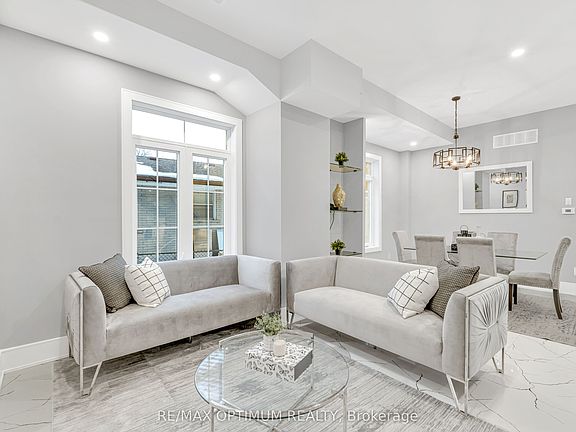 5th image of 30 McLaughlin Rd N