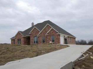 3330 Serene Dr, Midlothian, TX 76065