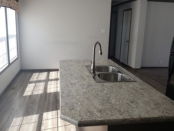 3rd image of 1250 Paree St #761