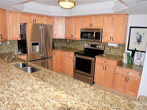 5th image of 6662 Estero Blvd APT 709