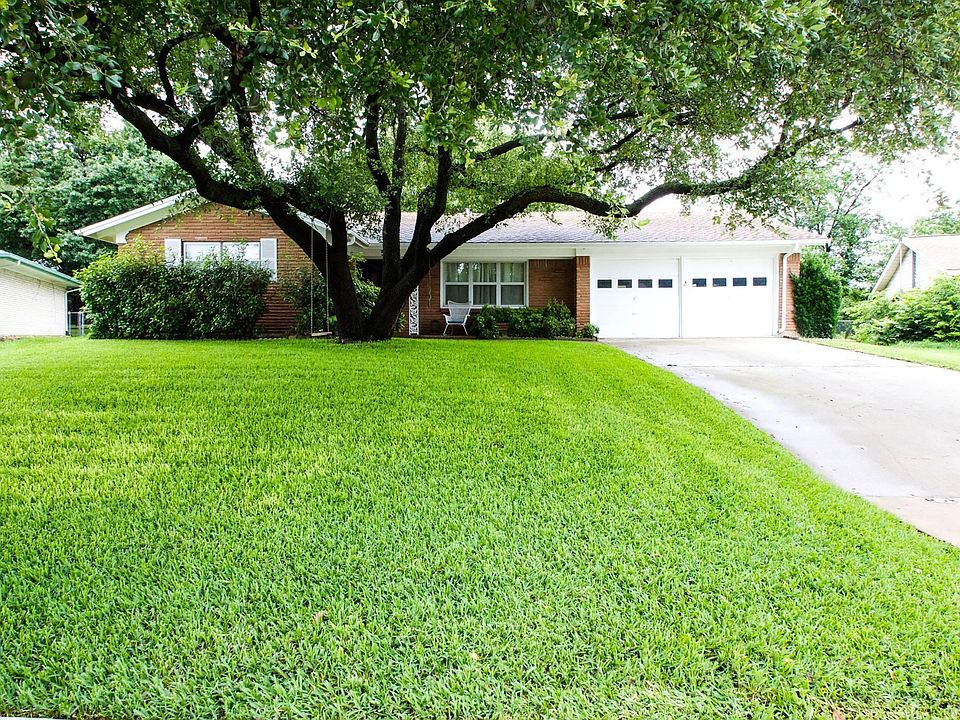 1st image of 5844 Waltham Ave