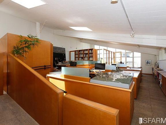 2nd image of 580 De Haro St