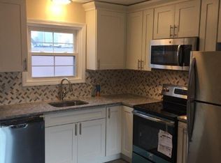 20 Thomas Ave, Bourne, MA 02532