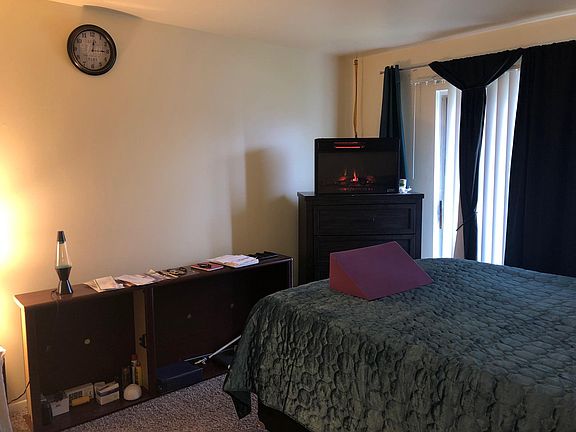 4th image of 31690 Fraser Dr APT 8