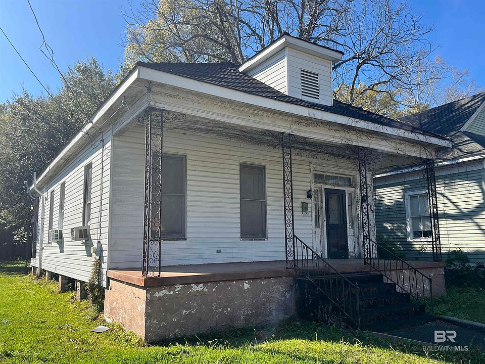 1st image of 121 Item Ave