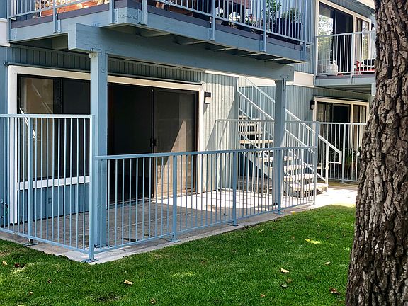 2nd image of 2163 Pacific Ave APT 4