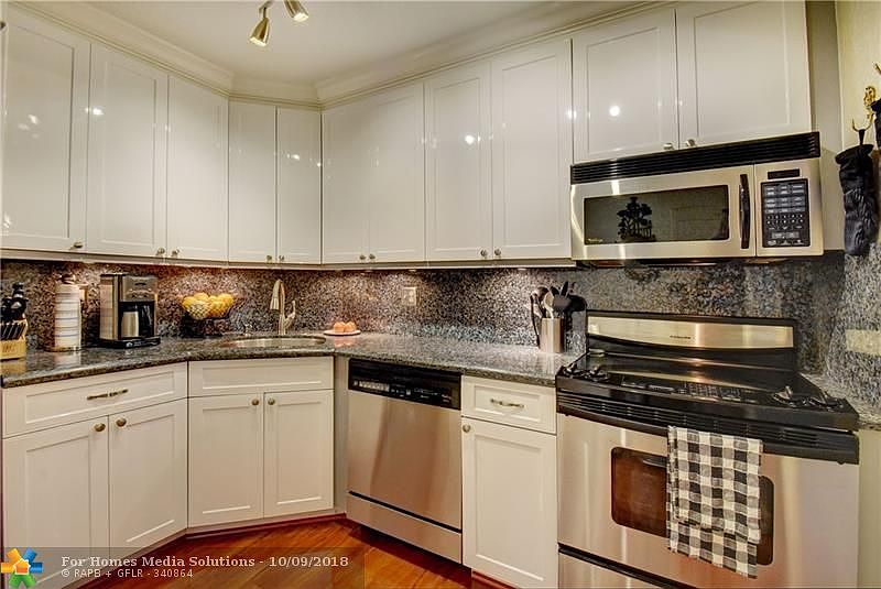 1st image of 1920 NE 1st Ter APT 212