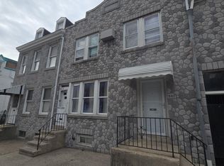 343 Chestnut St, Reading, PA 19602