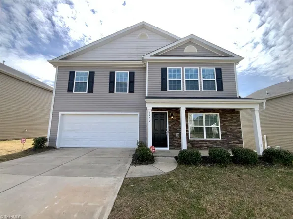 3452 Pridgen Ridge Dr, Winston Salem, NC 27127