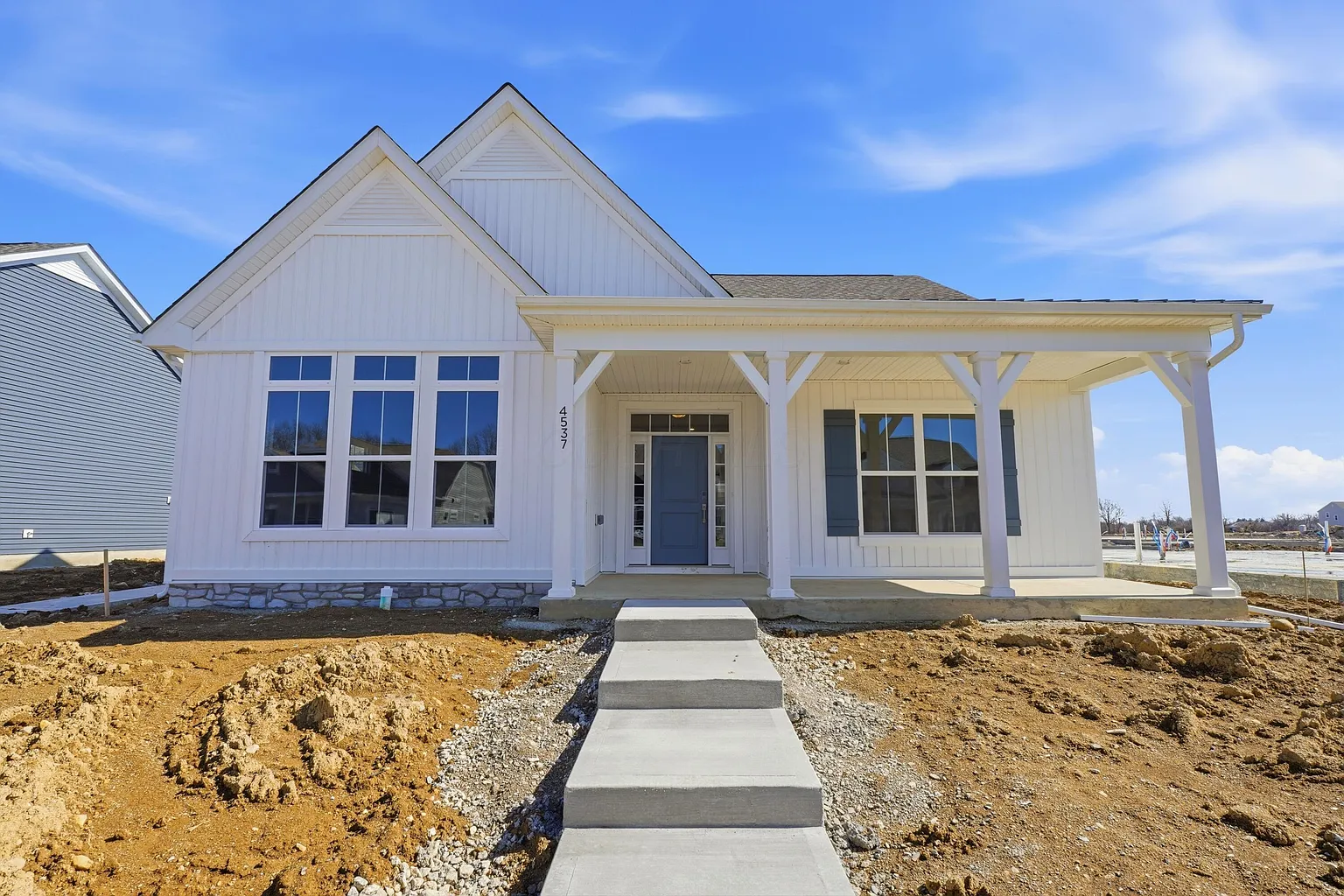 4537 Corsican Loop E photo 1