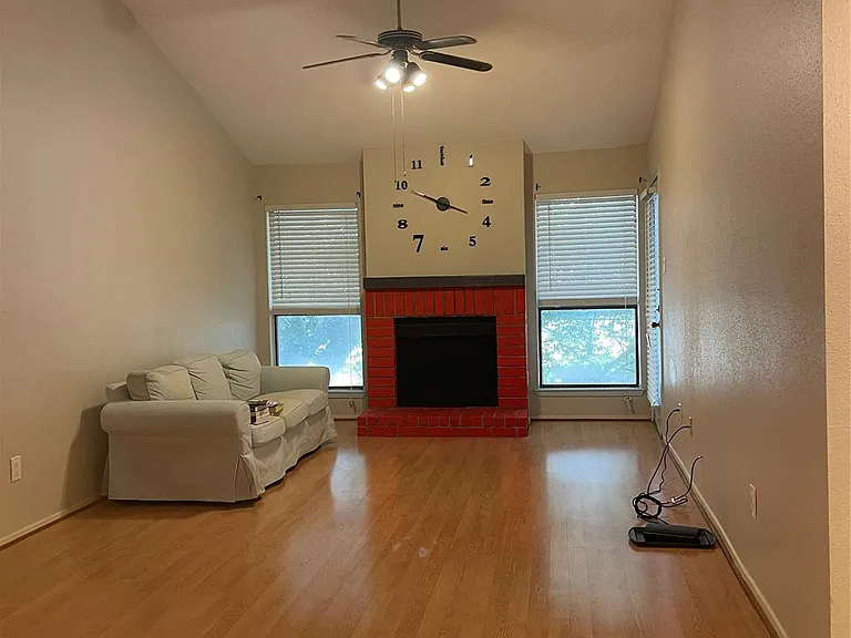 7950 N Stadium Dr #210 — Photo 2
