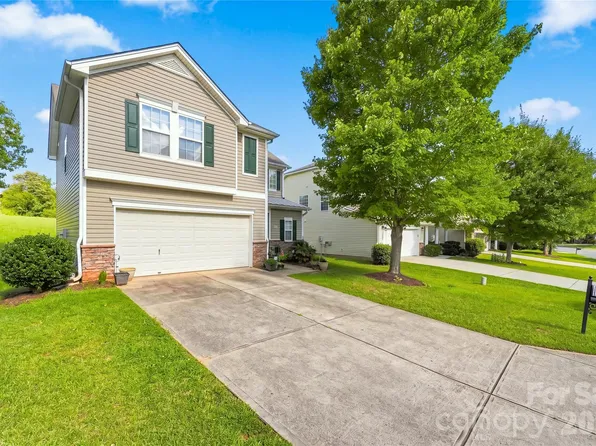 4351 Stone Mountain Dr, Gastonia, NC 28054