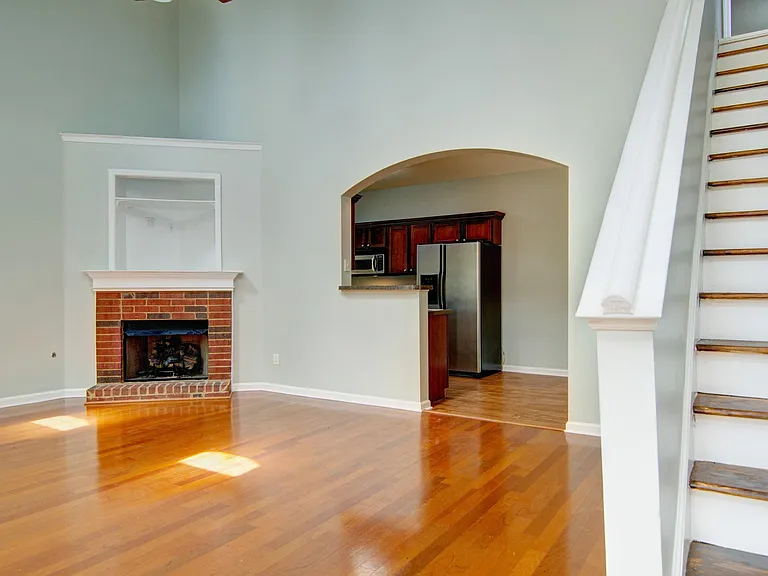 9138 Cinderhill Cv E — Photo 2