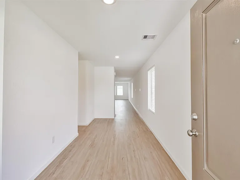 18562 Cepagatti Dr — Photo 3