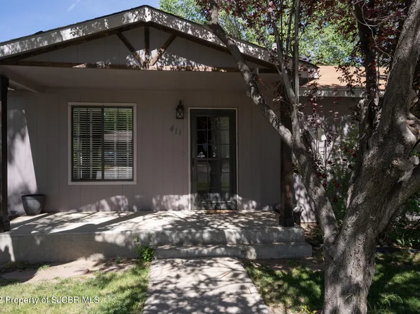 411 N Church St, Bloomfield, NM 87413
