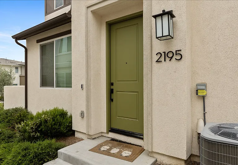 2195 Bluestone Cir — Photo 23