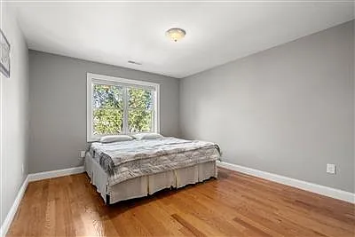 38 Park Ave — Photo 7
