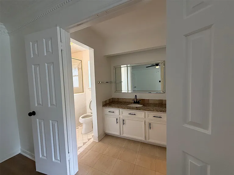 2075 Little Cedar Dr — Photo 20