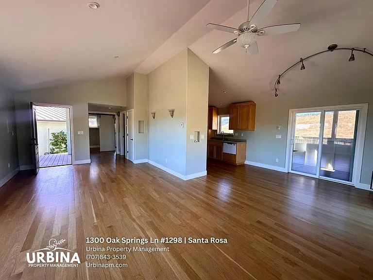 1300 Oak Springs Ln #1298 — Photo 4