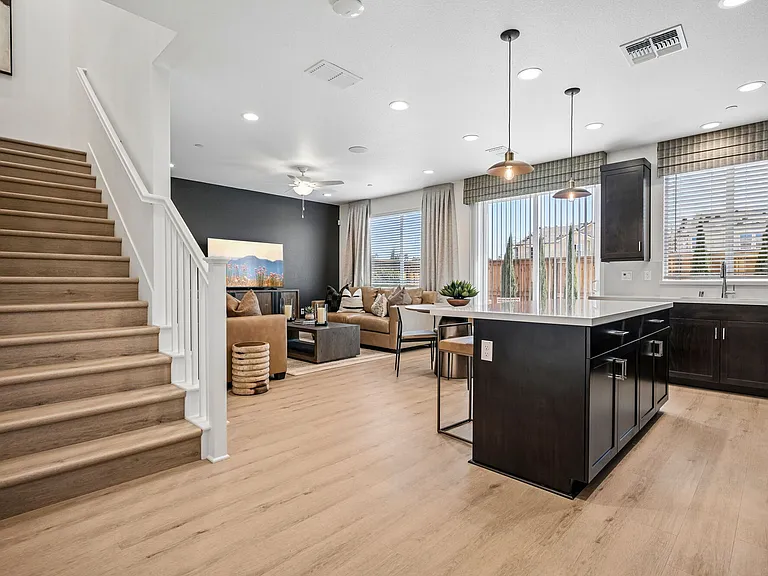 Echo Paired Homes — Photo 10