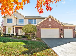 231 Red Hawk Rd, Hampshire, IL 60140