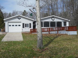7456 Cedar Lake Rd, Oscoda, MI 48750