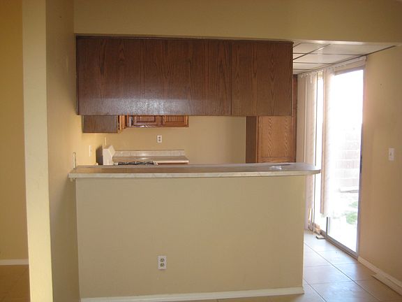 3rd image of 2272 Sierra Sunrise St