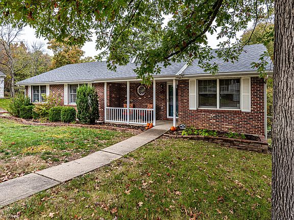 2nd image of 1628 Independence Dr