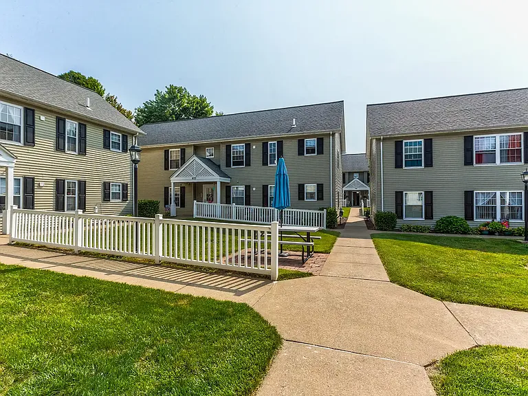 Commons of Saxonburg Apartments — Photo 9