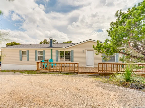 195 Cr 2703, Mico, TX 78056
