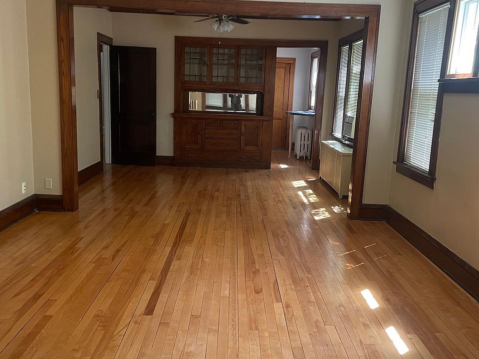 1st image of 3527 Aldrich Ave S
