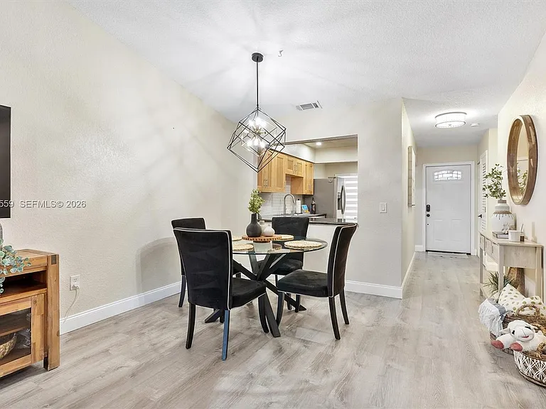 1581 NW 98th Way #1581 — Photo 16