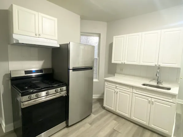 5304 Palisade Avenue image 1 of 6