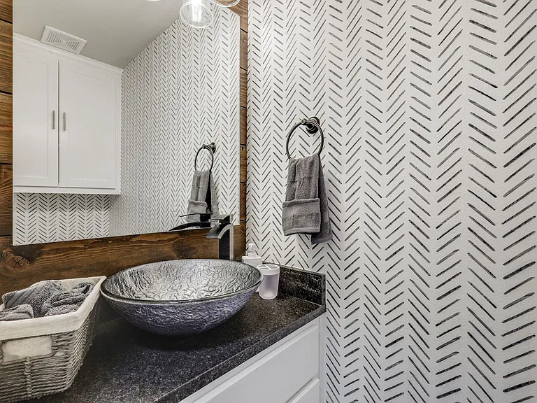 5717 Windmere Ln — Photo 37