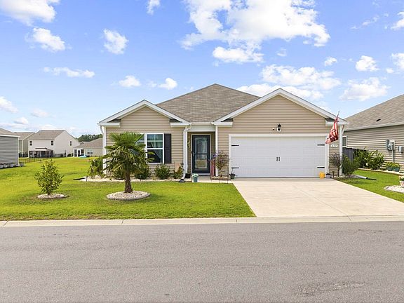 2nd image of 657 Woodland Farms Circle