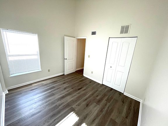 5th image of 1252 Wonderwood Dr
